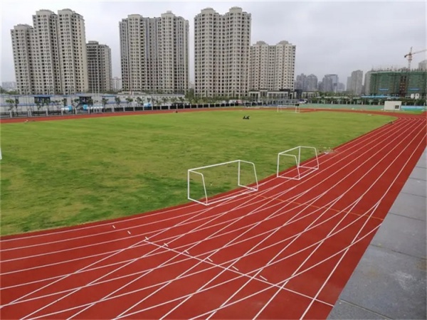渭南市塑胶跑道维修EPDM地坪 - 厂家